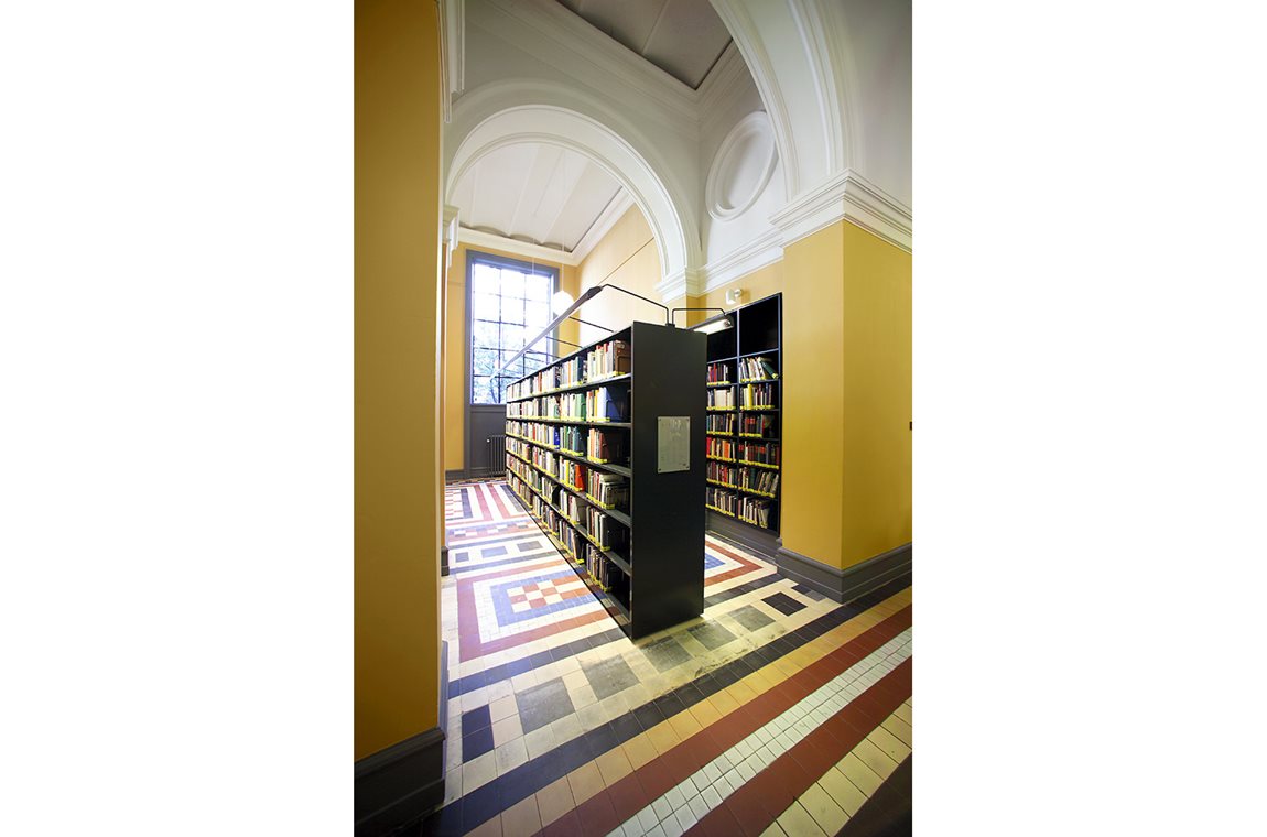 Danmarks Kunstbibliotek, Charlottenborg - Akademisk bibliotek