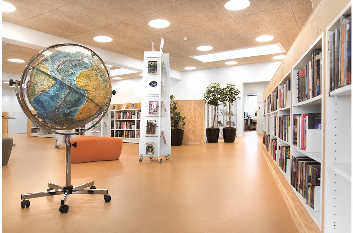 Lykkesgårdskolen, Varde, Danmark - Skolebibliotek