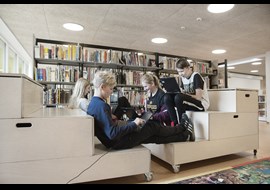 varde_lykkesgaardskolen_school_library_dk_010.jpg