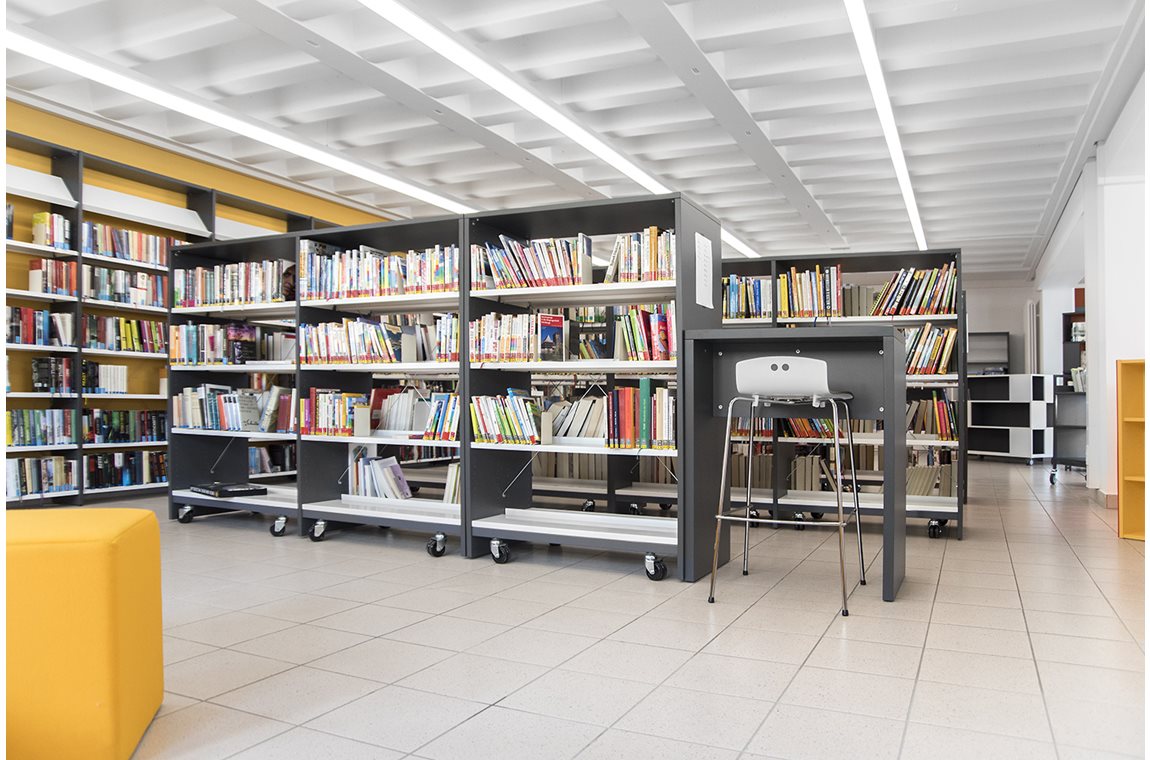 Markt Rosstal Public Library, Germany - Public libraries