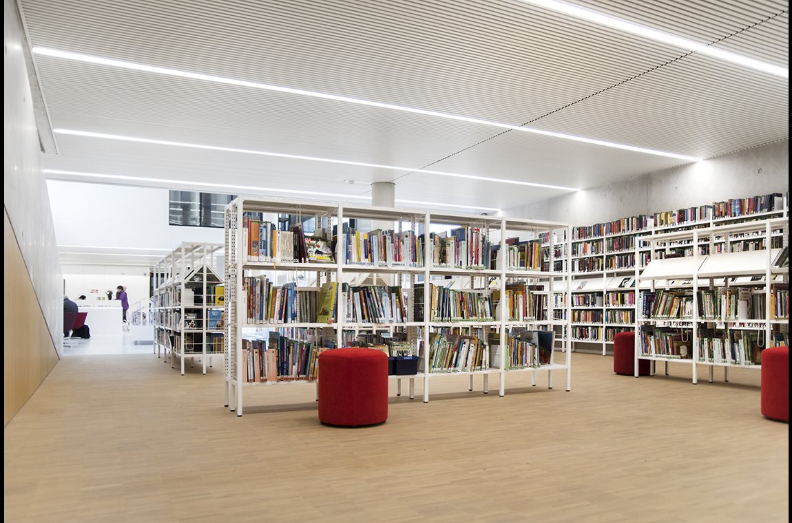 Bibliothèque municipale de Zaventem, Belgique  - Bibliothèque municipale et BDP
