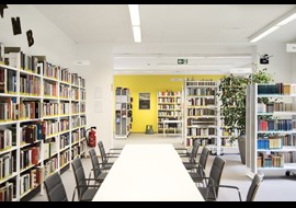 schwandorf_public_library_de_001.jpg