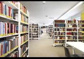 schwandorf_public_library_de_011.jpg
