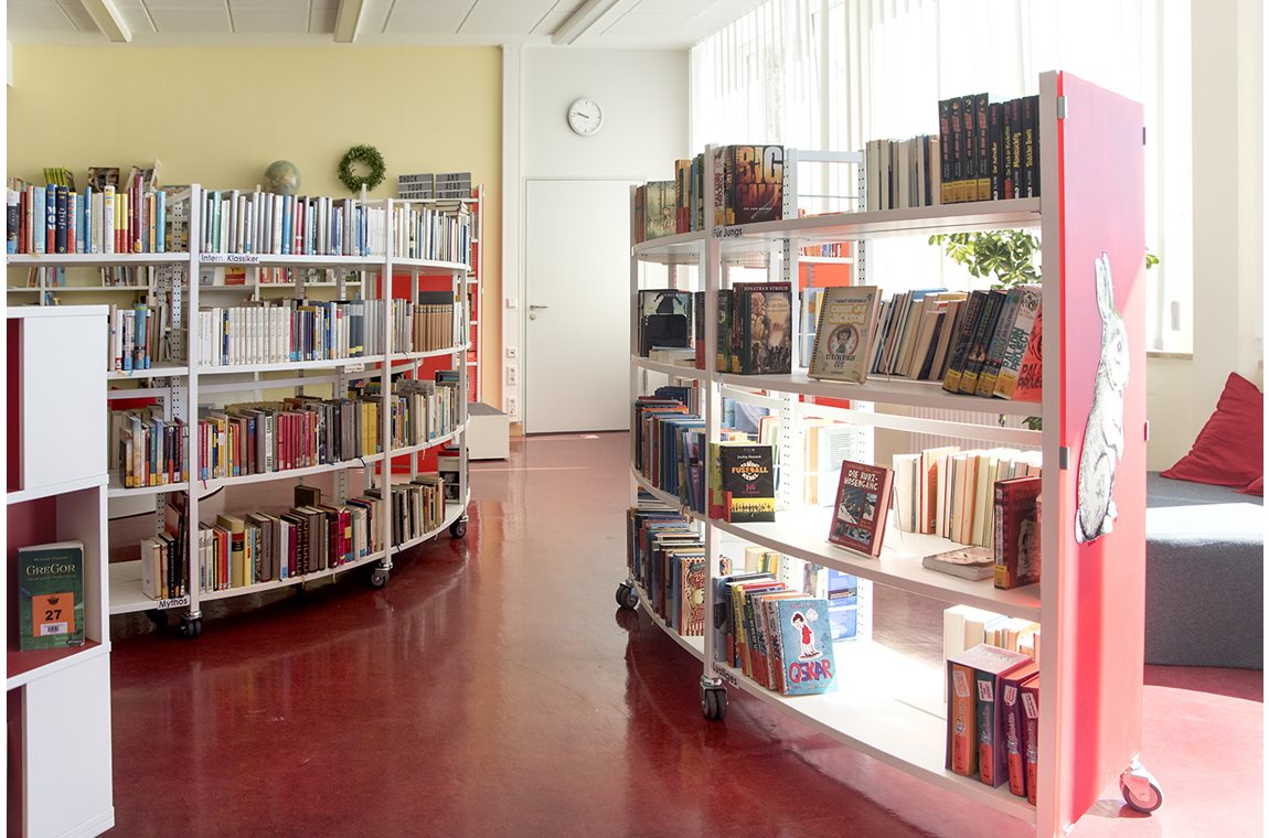 Sigena Gymnasium, Nürnberg, Germany - School libraries