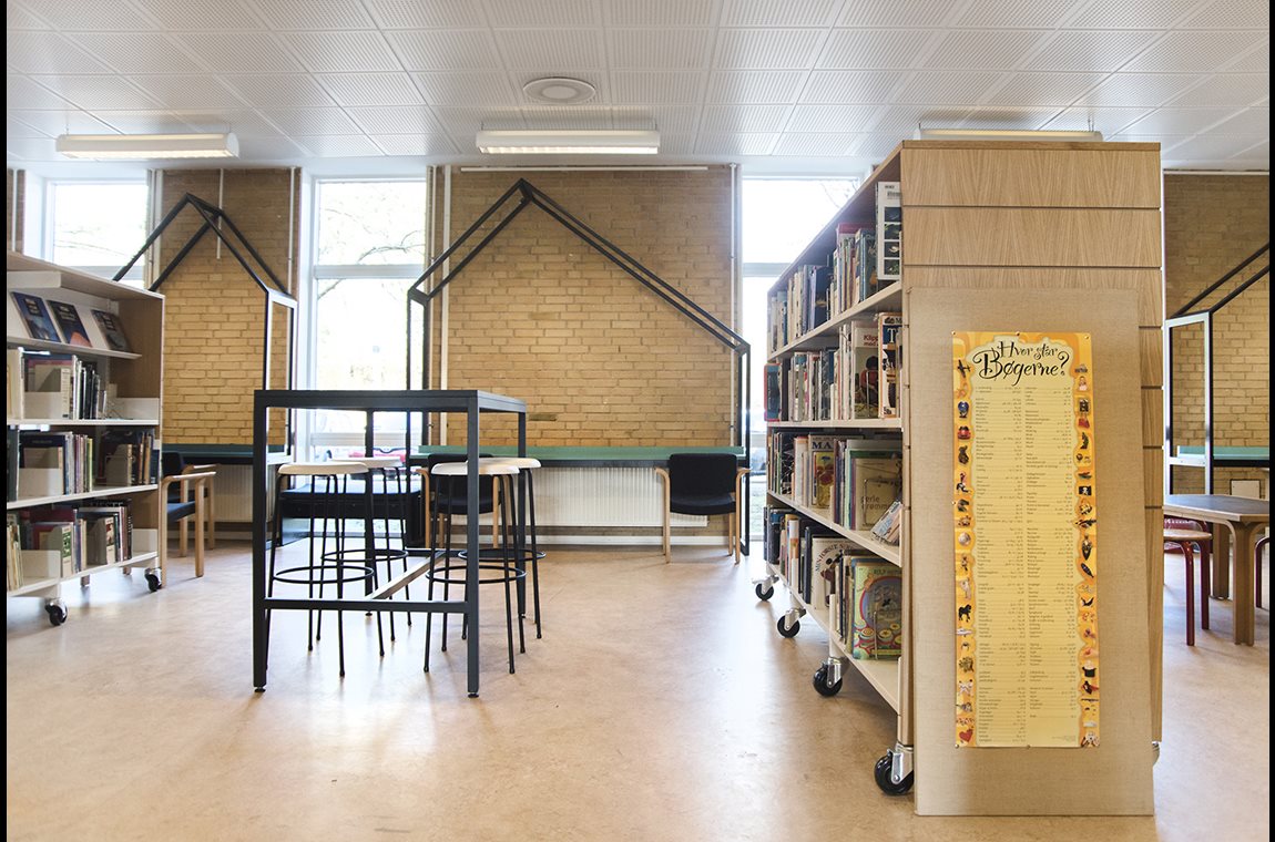 Engstrandskolen, Hvidovre, Danmark - Skolbibliotek