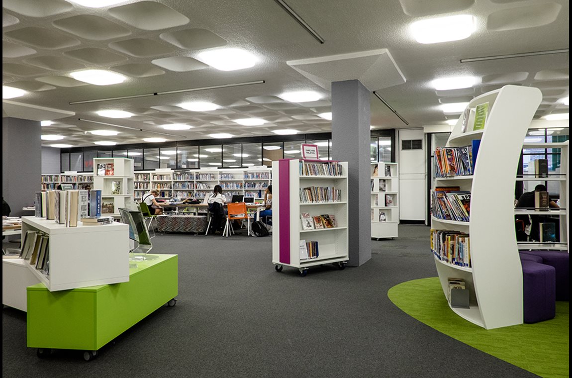 Bibliothèque municipale de Sutton, Royaume-Uni - Bibliothèque municipale et BDP