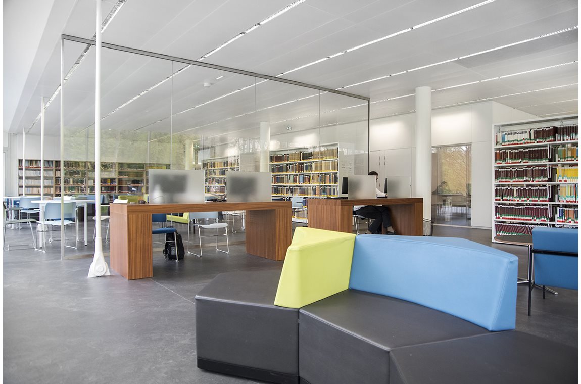 Department of Mathematics, Orsay, France - Academic libraries