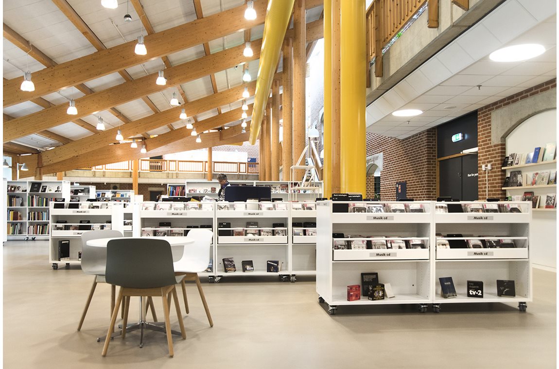 Bibliothèque municipale d’Esbjerg, Danemark - Bibliothèque municipale et BDP