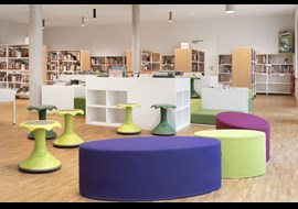 stadtbibliothek_marktheidenfeld_public_library_de_007.jpg