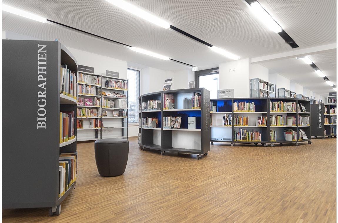 Stadtbücherei Buchloe, Deutschland - Öffentliche Bibliothek