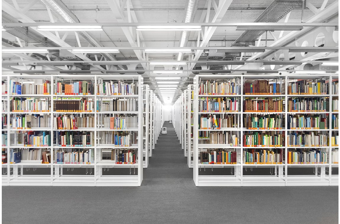 Munich Military Training Academy, Germany - Academic libraries