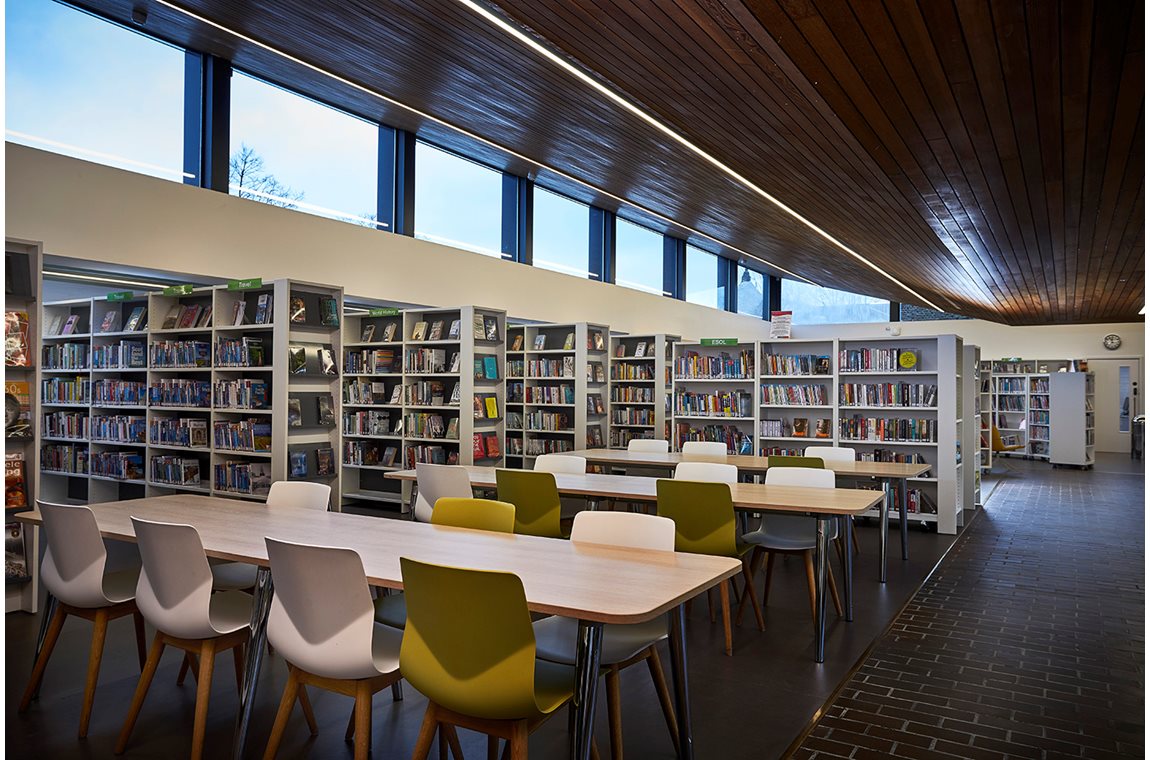 Bibliothèque municipale de West Norwood, London, Royame-Uni - Bibliothèque municipale et BDP