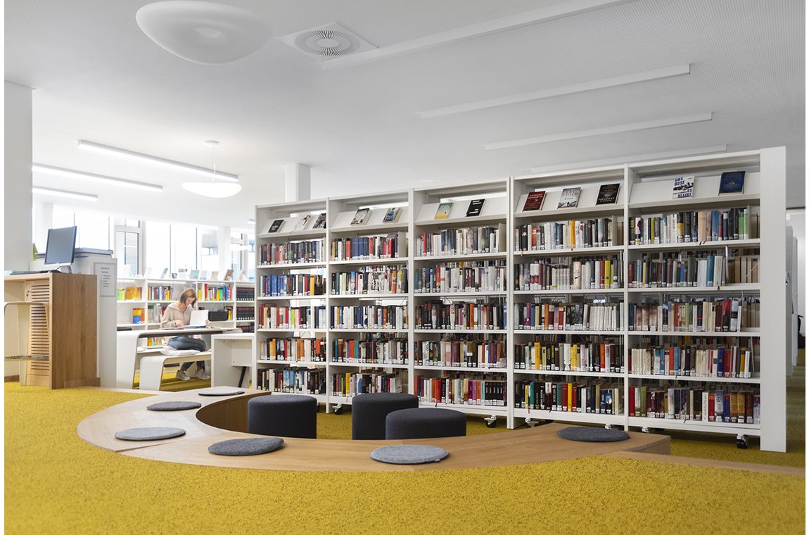 Openbare Bibliotheek Teningen, Duitsland - Openbare bibliotheek
