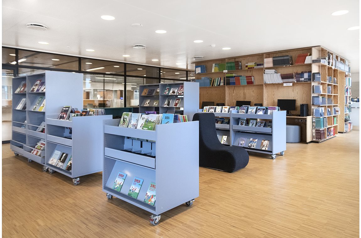 Skolen i Sydhavnen, Kopenhagen, Dänemark - Schulbibliothek