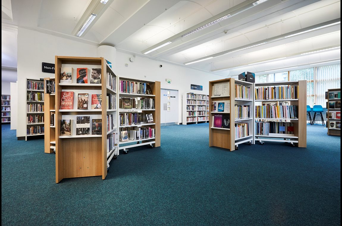 Öffentliche Bibliothek Rugby, Großbritannien - Öffentliche Bibliothek