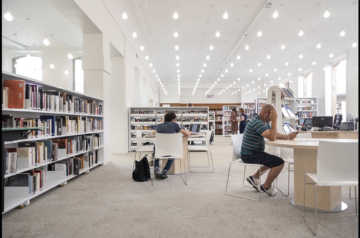 Öffentliche Bibliothek Saint-Quentin, Frankreich - Öffentliche Bibliothek
