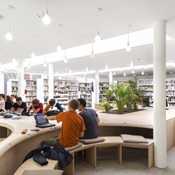 Öffentliche Bibliothek Saint-Quentin, Frankreich