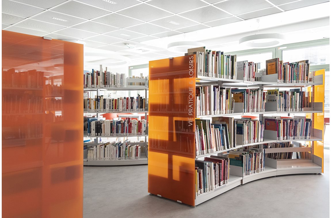 Openbare Biblitheek Bourg Saint Maurice, Frankrijk - Openbare bibliotheek