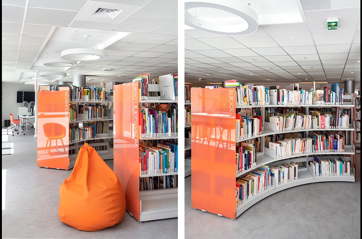 Bourg Saint Maurice Public Library, France - Public library