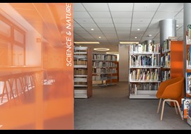 mediatheque_de_bourg_st_maurice_public_library_fr_016.jpg