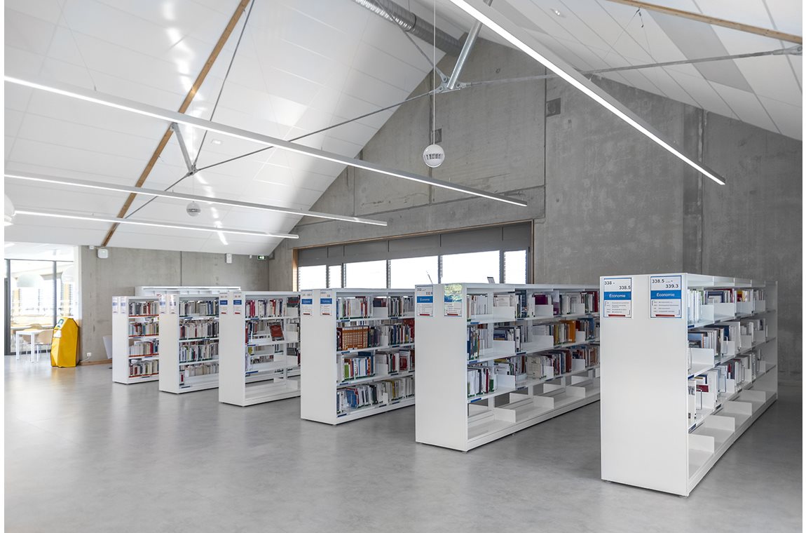 Annecy le Vieux University Library, France - Academic libraries