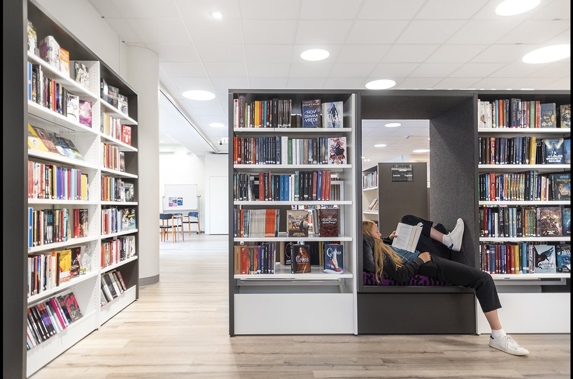 Openbare Biblitheek Täby, Zweden - Openbare bibliotheek