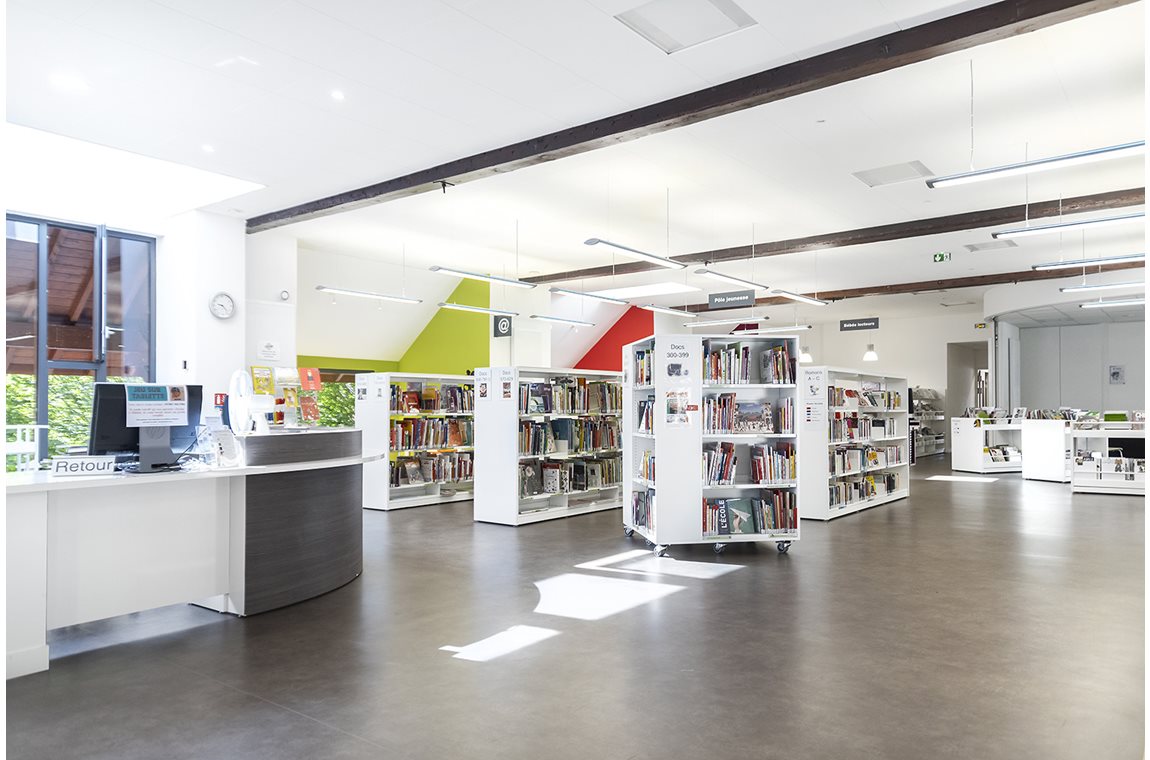 La Rochette Public Library, France - Public library