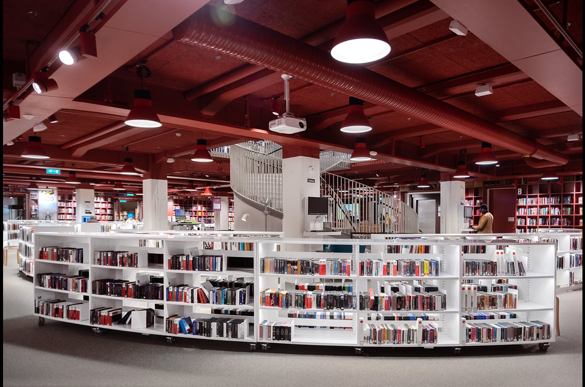 Openbare Bibliotheek Värnamo, Zweden - Openbare bibliotheek