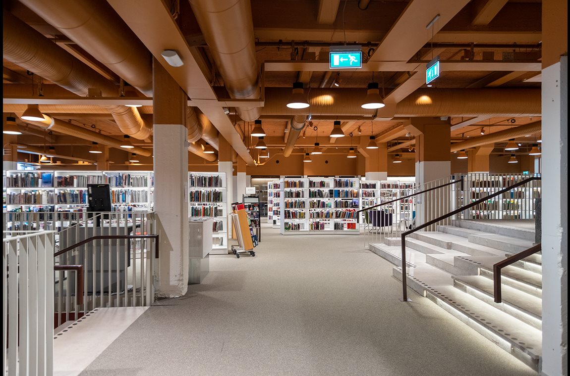 Värnamo Bibliotek, Gummifabriken, Sverige - Offentligt bibliotek