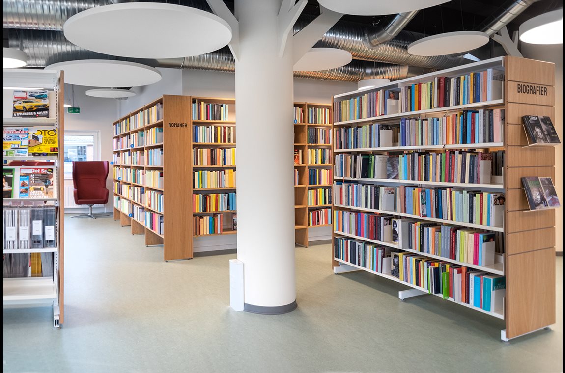Öffentliche Bibliothek Hedehusene, Dänemark - Öffentliche Bibliothek