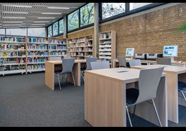 hannover_stadtteilbibliothek_herrenhausen_public_library_de_011.jpg