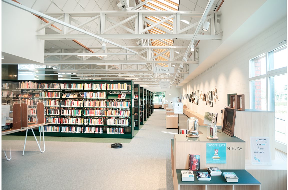 Öffentliche Bibliothek Beernem, Belgien - Öffentliche Bibliothek