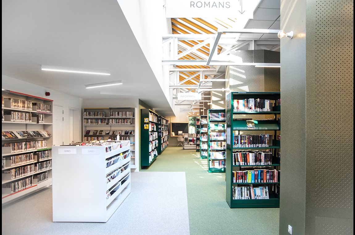 Öffentliche Bibliothek Beernem, Belgien - Öffentliche Bibliothek