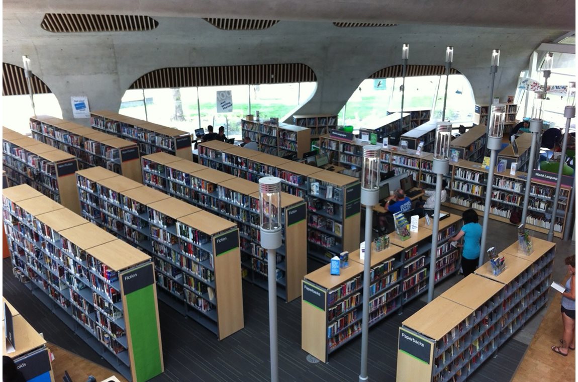 Bibliothèque municipale d'Edmonton, Jasper Place, Canada - Bibliothèque municipale et BDP