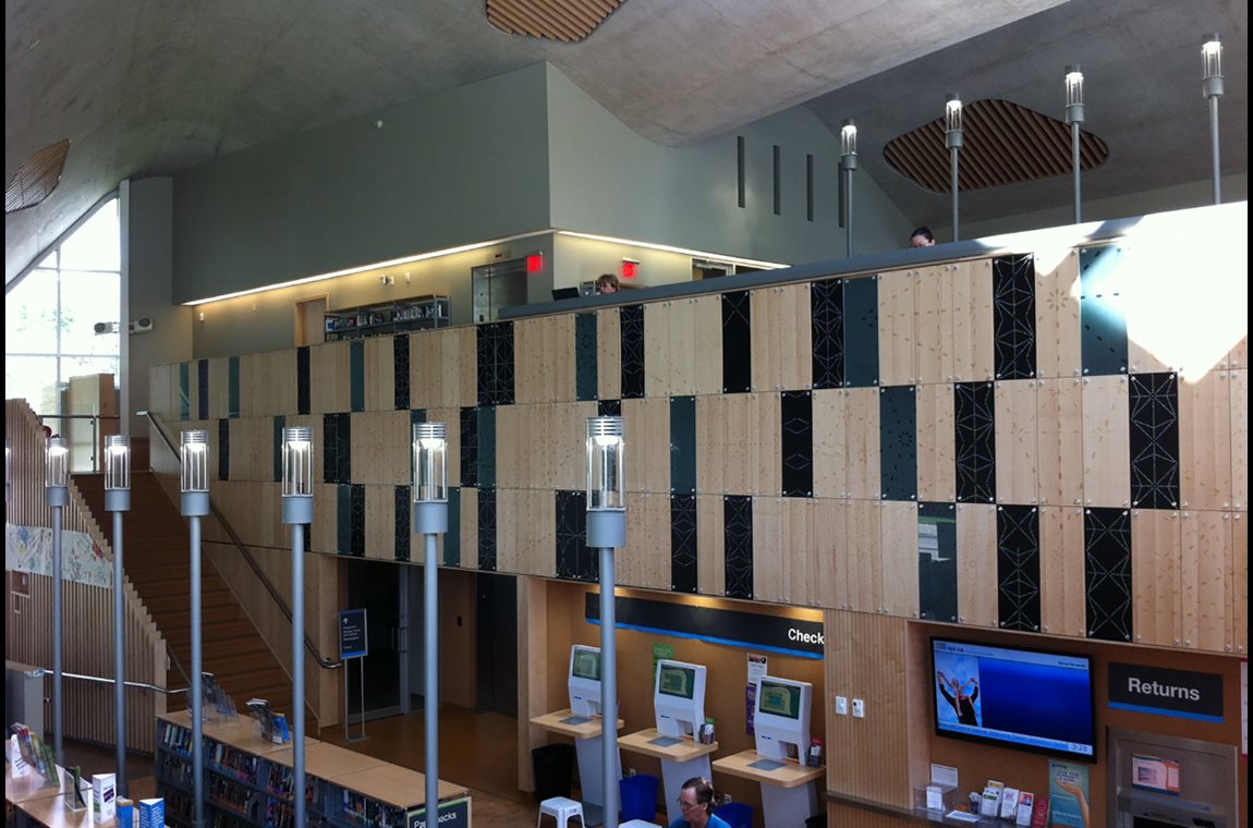 De bibliotheek van het filiaal Edmonton Jasper Place, Canada - Openbare bibliotheek