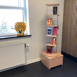 E23482 - For paperbacks/DVDs, with castors