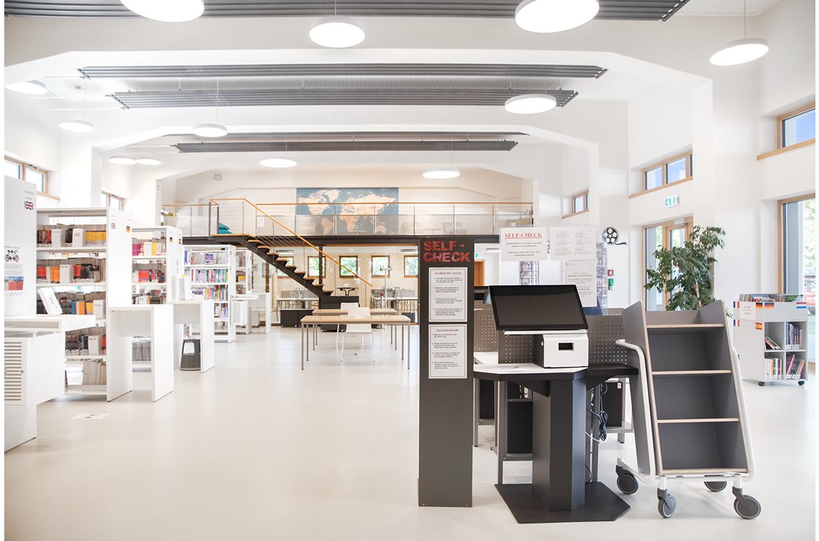 Institut National des Langues Glacis, Luxembourg - Academic libraries