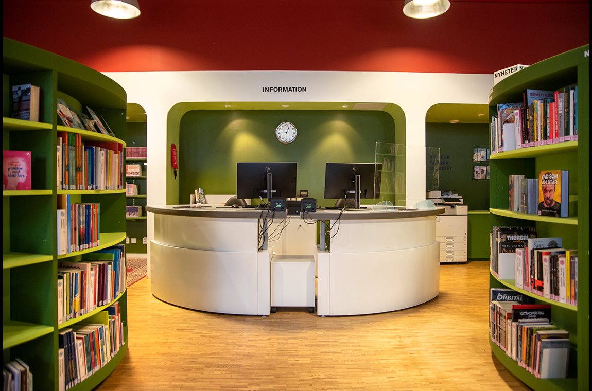 Bibliothèque municipale d'Alby, Norsborg, Suède - Bibliothèque municipale et BDP