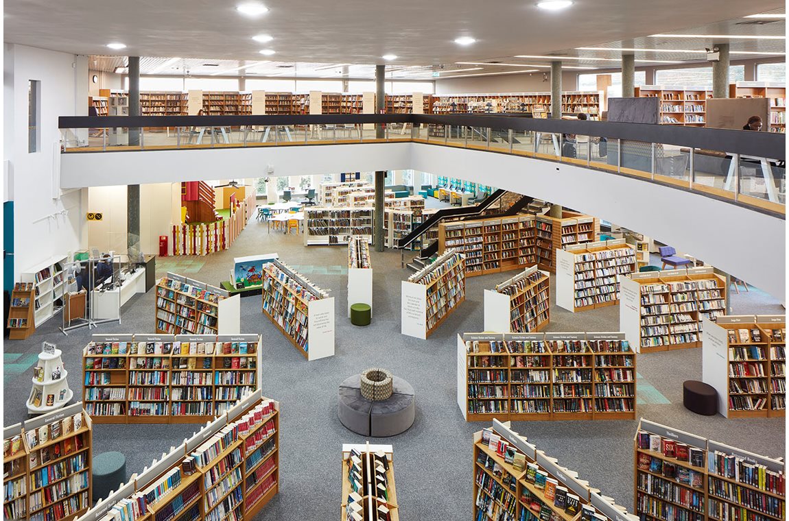 Öffentliche Bibliothek Bromley, Großbritanien - Öffentliche Bibliothek