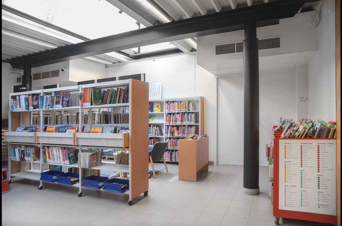 Bibliothèque municipale de Ronse, Belgique - Bibliothèque municipale et BDP