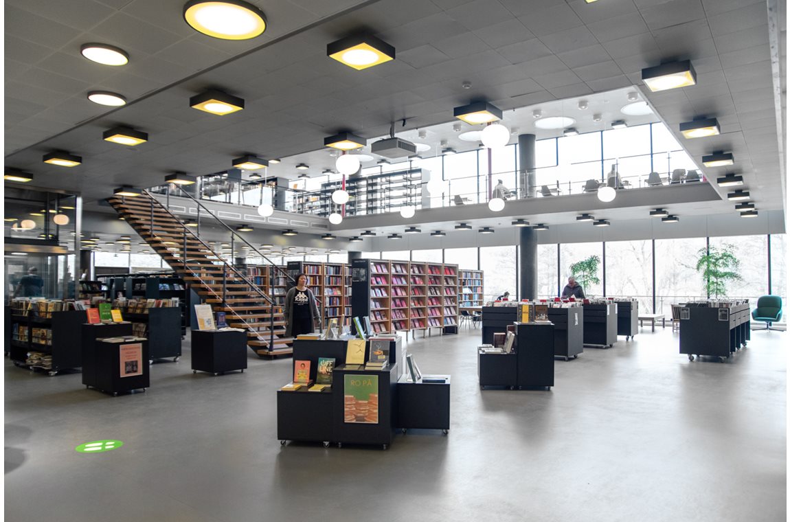 Öffentliche Bibliothek Lyngby, Dänemark - Öffentliche Bibliothek
