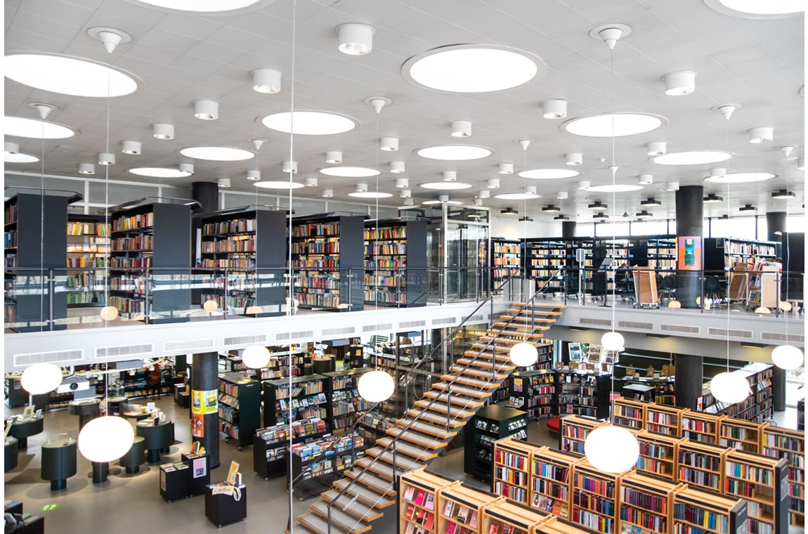 Lyngby bibliotek, Danmark - Offentliga bibliotek