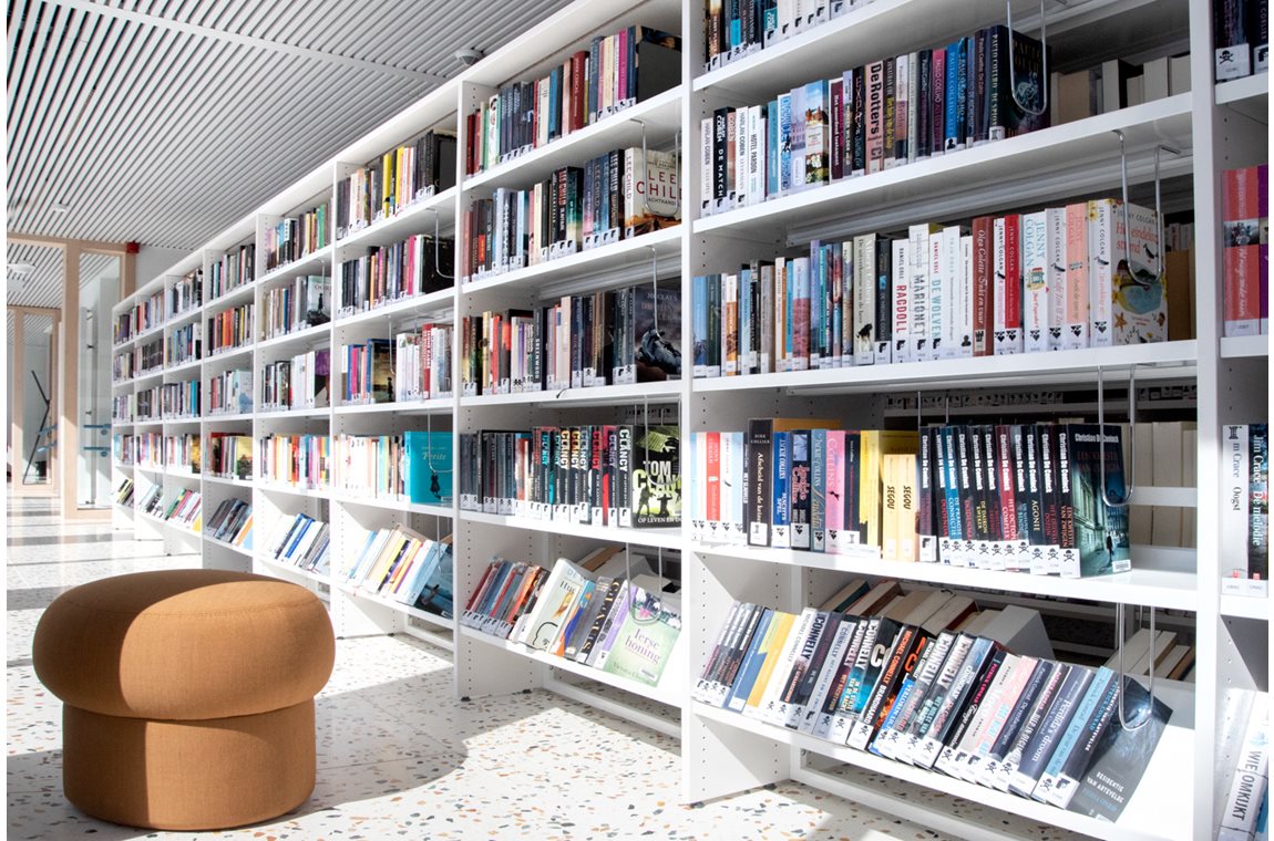 Wezembeek-Oppem Public Library, Belgium - Public library