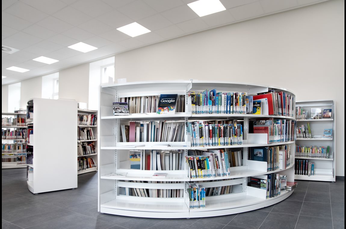 Bibliothèque municipale d'Hamme, Belgique - Bibliothèque municipale et BDP