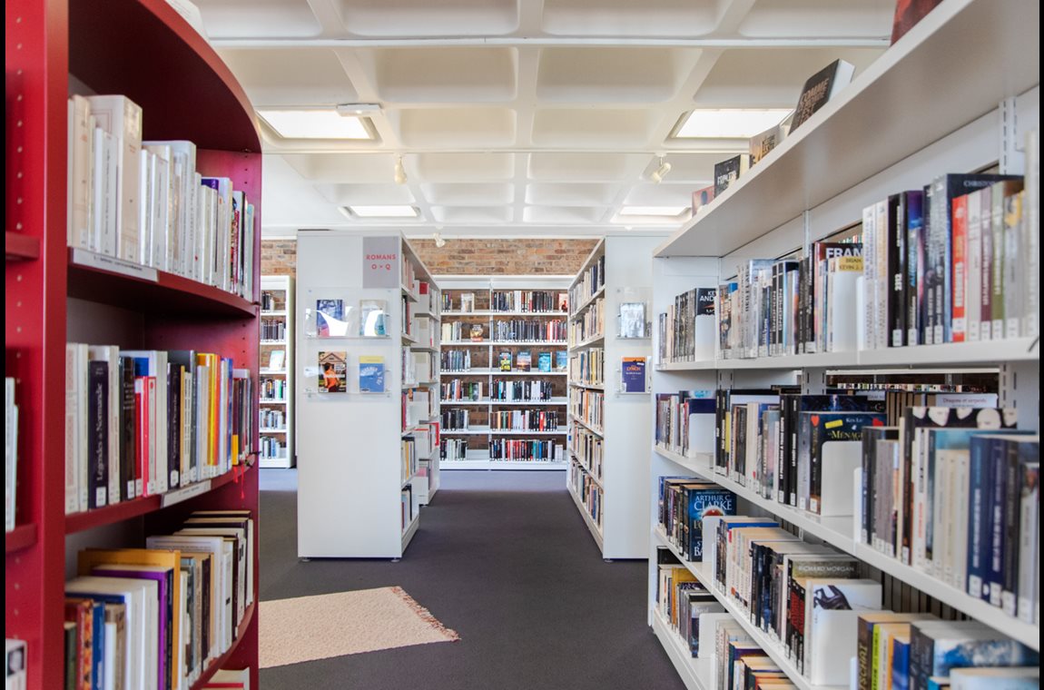 Médiathèque de Savigny-sur-Orge, France - Openbare bibliotheek