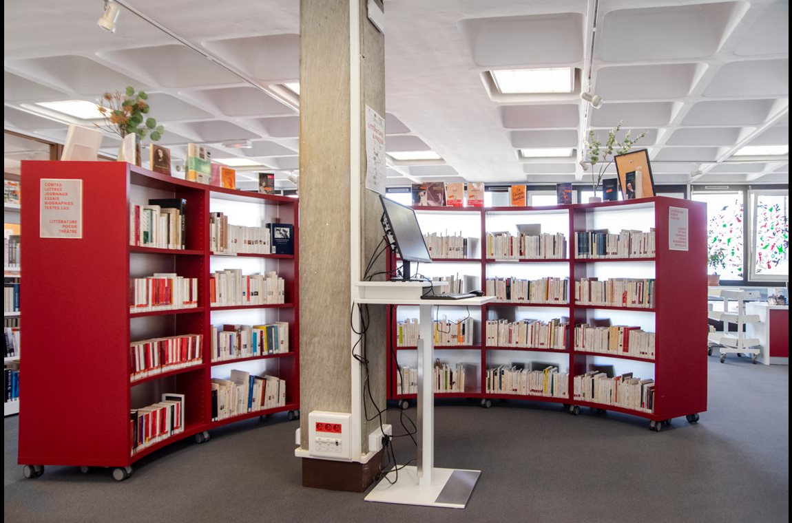 Médiathèque de Savigny-sur-Orge, France - Openbare bibliotheek