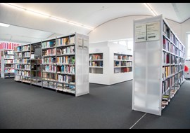 moessingen_stadtbuecherei_public_library_de_009.jpeg