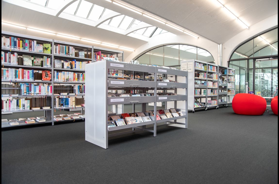 Openbare bibliotheek Mössingen, Duitsland - Openbare bibliotheek