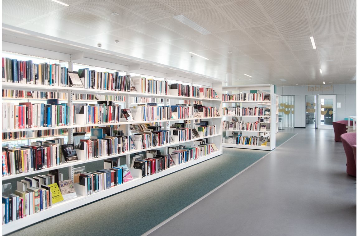 Öffentliche Bibliothek Falkenberg, Schweden - Öffentliche Bibliothek