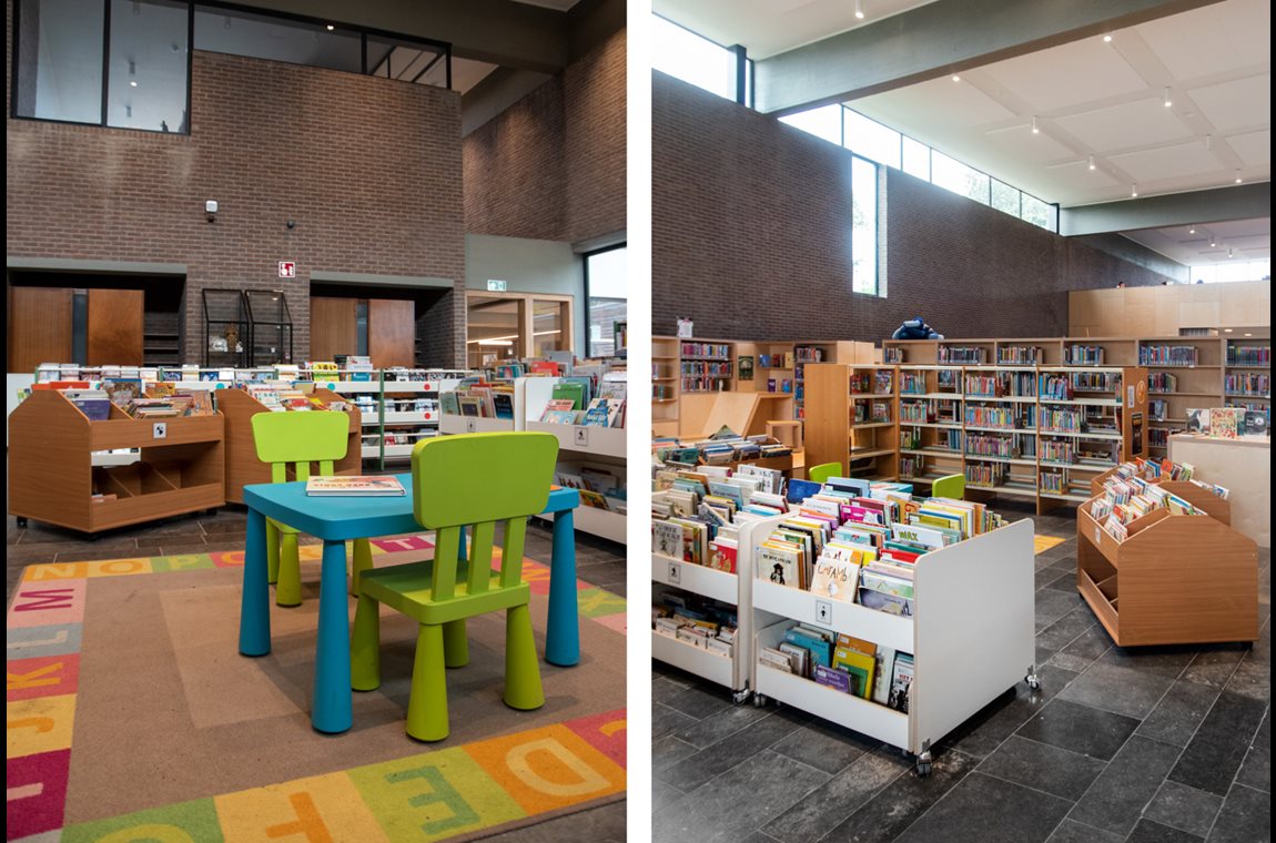 Vosselaar Bibliotek, Belgien - Offentligt bibliotek